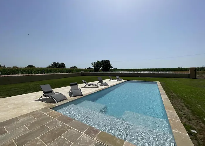 Myosotis Hébergement de vacances Lasclaveries